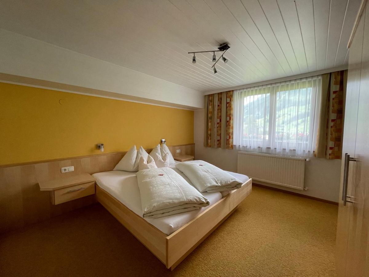 Hotel Garni Burger Sankt Jakob in Defereggen Εξωτερικό φωτογραφία